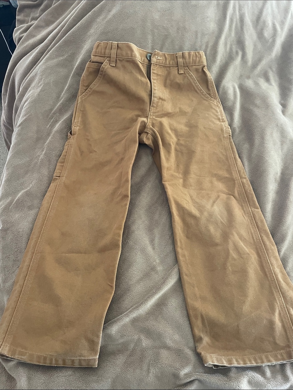 Carhartt boys pants 
size 8 

wore once child outgrew